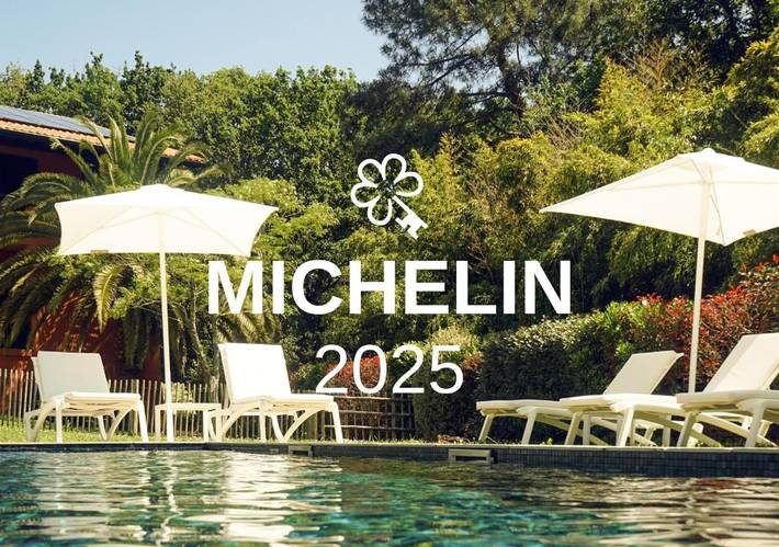 Hôtel pour 3 personnes, avec sauna et piscine ainsi que vue et jardin