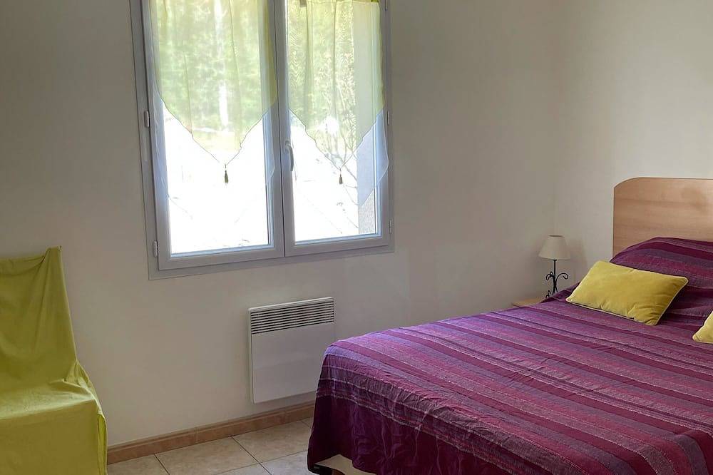 Location saisonnière Lot avec balcon et garage – Proche Sarlat et Rocamadour in Souillac, Lot