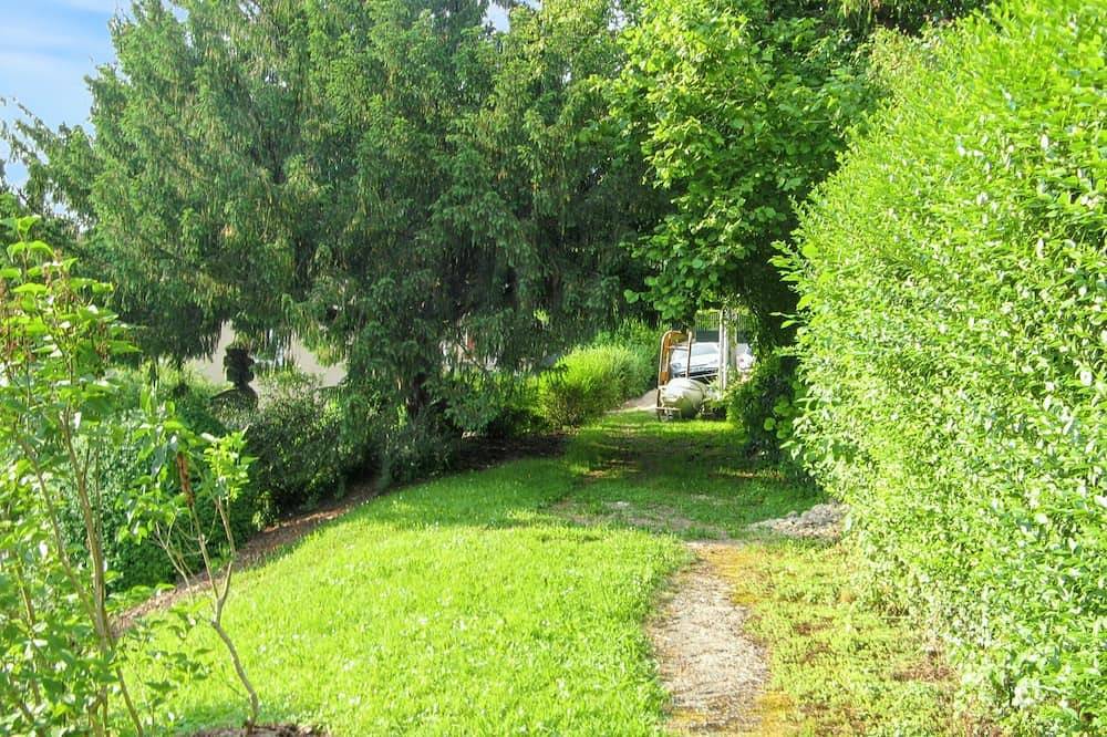 Entire apartment, Homerez - Cosy apt. Salins-les-Bains in Salins-les-Bains, Jura