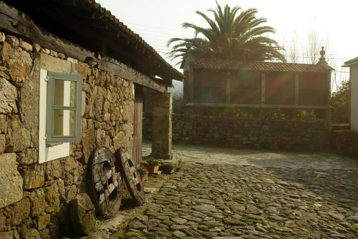 Casa rural para 5 personas, con jardín y terraza, Se admiten mascotas en San Xián de Sales - 4
