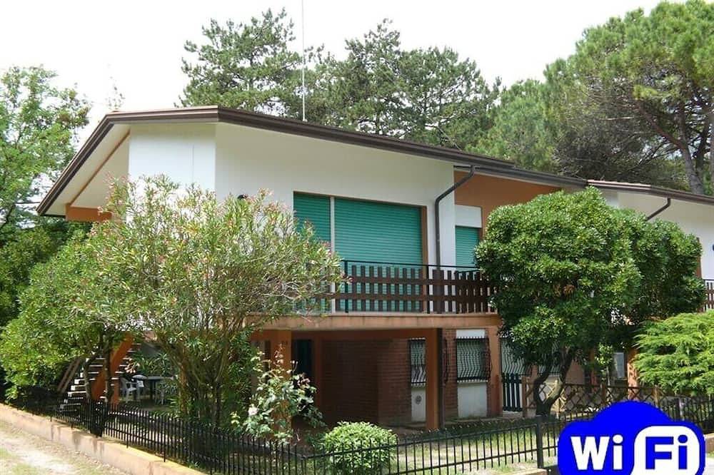 Milly C - Villa for 6 personer i Bibione in Bibione, Provinsen Venezia