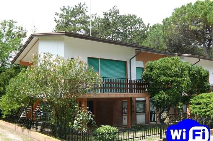 Villa for 7 personer, med hage - 1