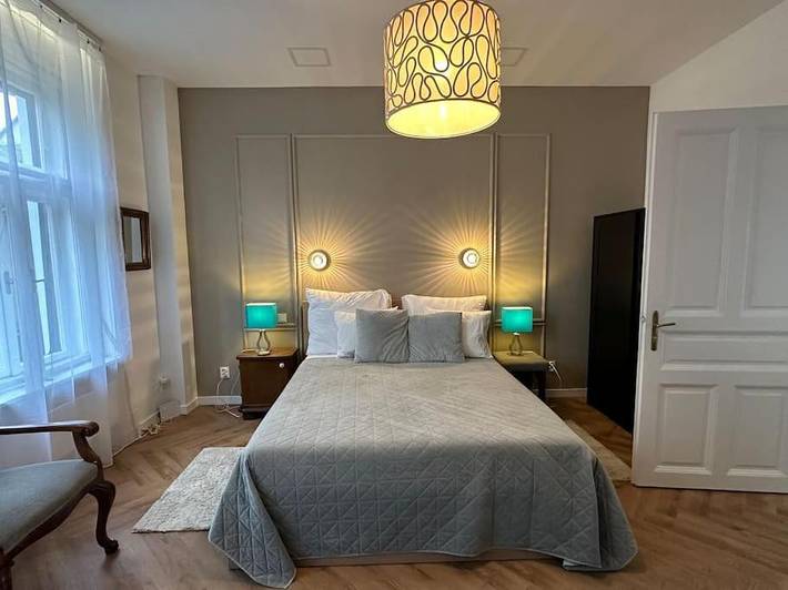 Apartamento de vacaciones para 3 personas, con terraza además de jardín y vistas - 1