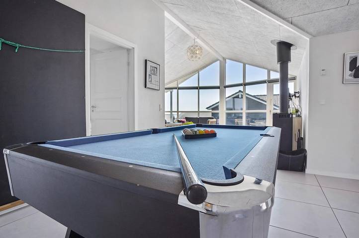 Ferienhaus mit Meerblick für 10 Personen, mit Sauna und Whirlpool sowie Terrasse in Kelstrup Strand - 4