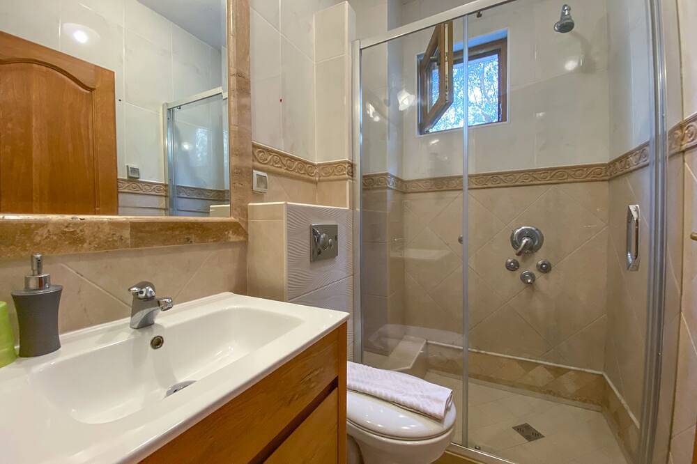 Levantin Inn 1,2 Stanza N12 in Sveti Stefan, Opština Budva