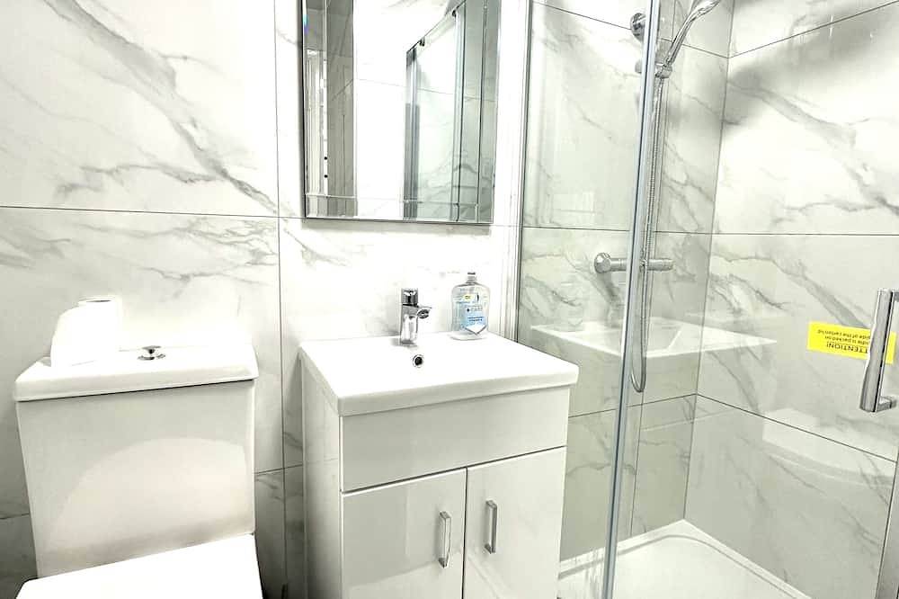 Ganze Wohnung, Apartment mit 2 Schlafzimmern - Euston Sleeps4 (65a) in Camden, London