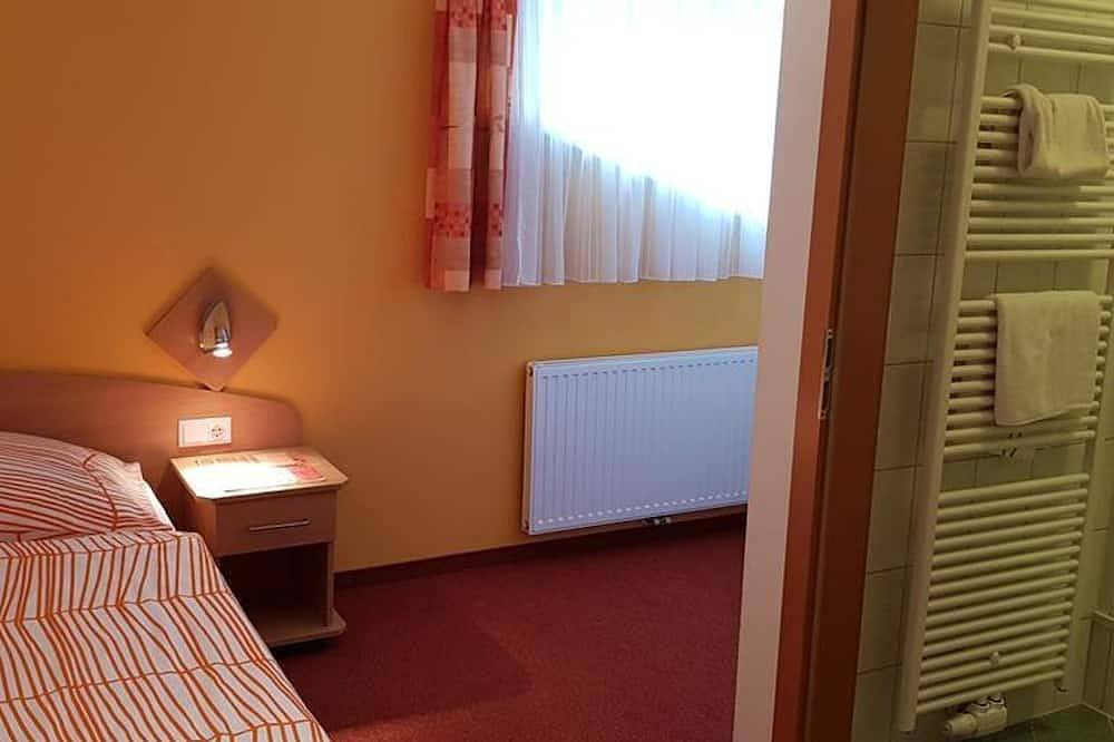 Einzelzimmer - Gasthof - Pension Roseggerhof in St. Kathrein am Hauenstein, Steirerland