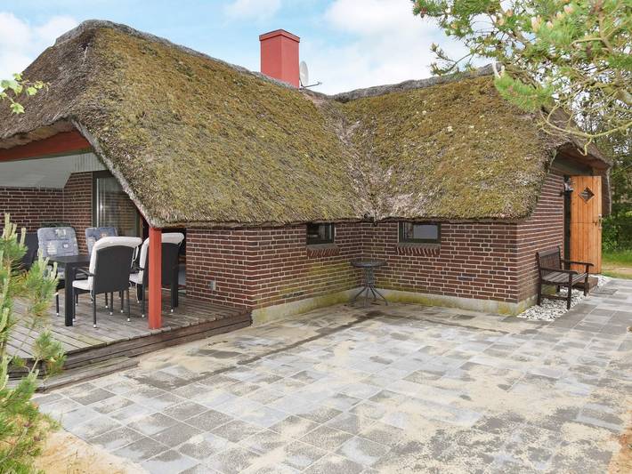 Ferienhaus für 6 Personen, mit Terrasse in Houstrup Strand