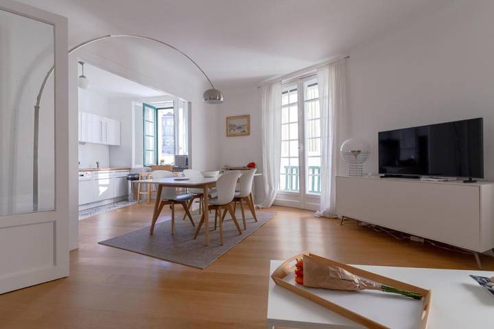 Gîte pour 4 personnes, avec Balcon et Vue dans Casino de Biarritz