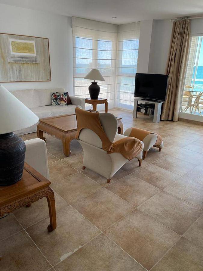 Gîte pour 5 personnes, avec terrasse et vue à Burriana - 4