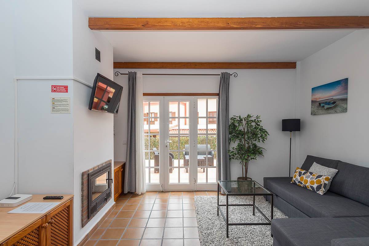 Apartamento entero, Lightbooking Las Breñas Garden con piscina in La Polvacera, Breña Baja
