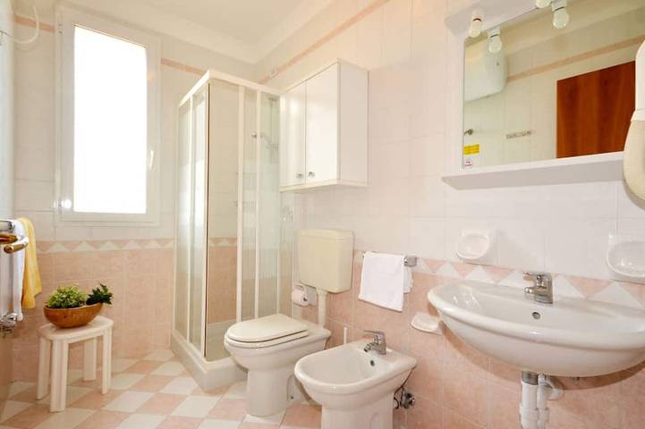 Ferienhaus für 5 Personen, mit Pool und Garten in Bibione - 3