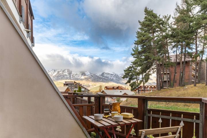 Location de vacances pour 6 personnes, avec Balcon et Terrasse dans La Joue du Loup