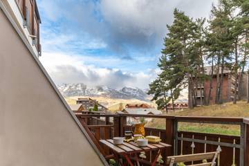 Gîte pour 6 personnes, avec terrasse dans La Joue du Loup