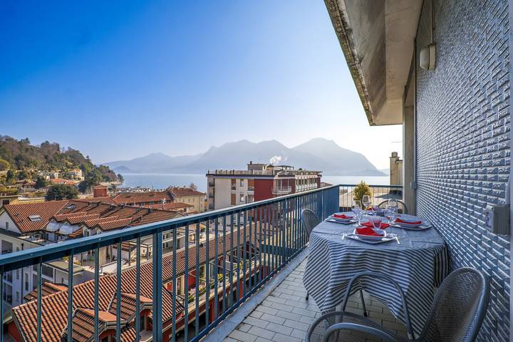 Ferienwohnung für 6 Personen, mit Balkon und Seeblick sowie Ausblick, mit Haustier in Comune di Verbania - 2