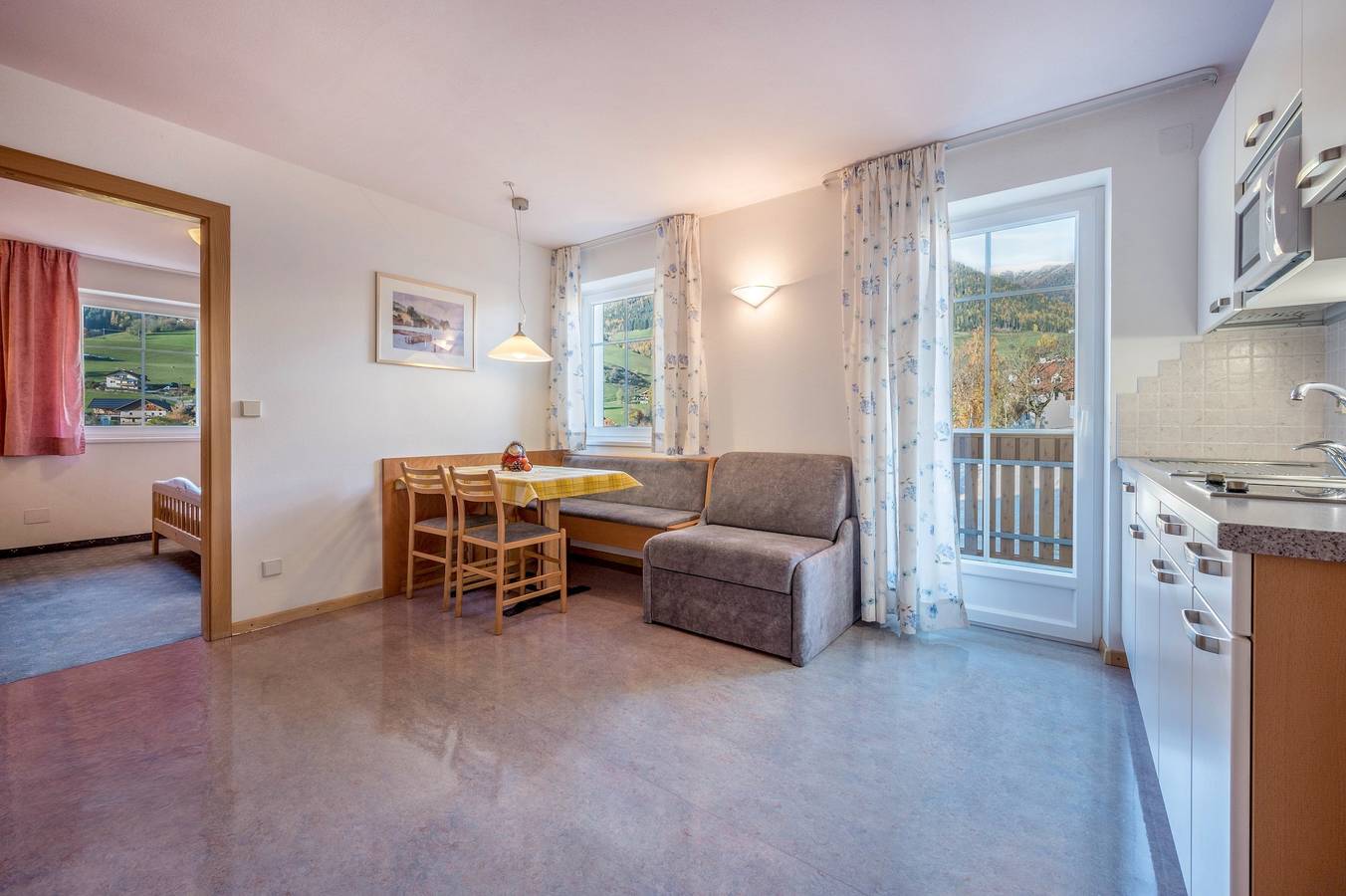 Ganze Wohnung, Ferienwohnung "Treyer 7 Typ A" mit Bergblick, Wlan, Balkon & Garten in Terenten, Dolomiti Superski