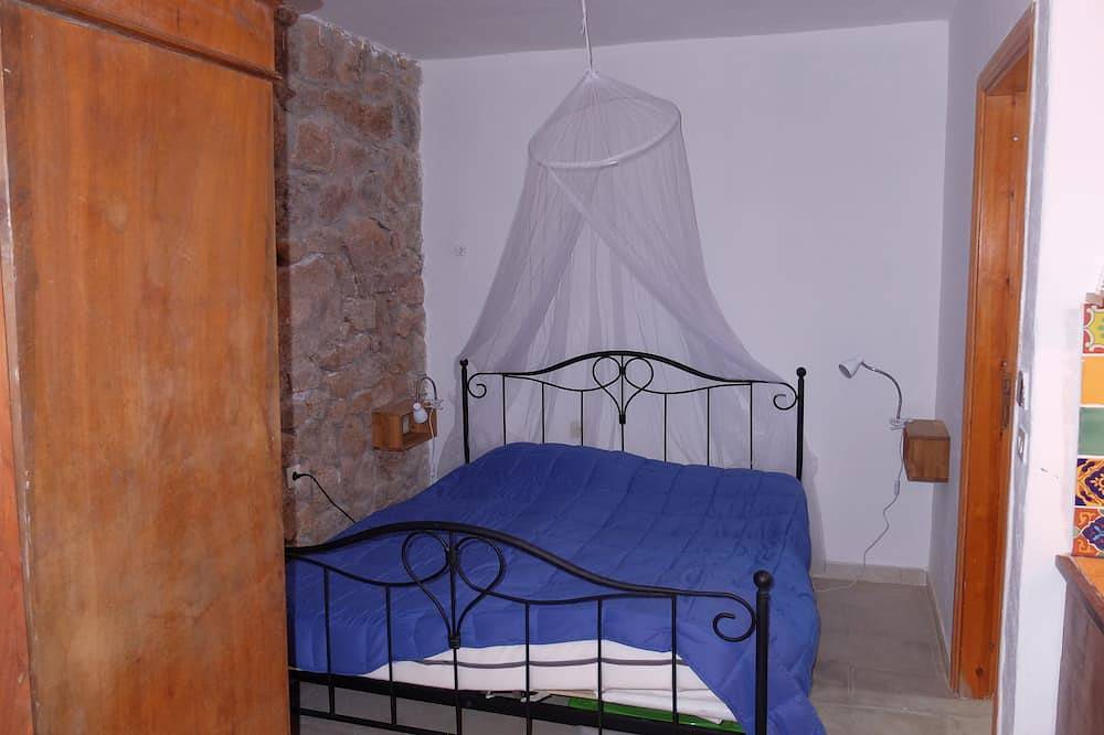 Ganze Wohnung, Casa Heiner und Fee  Ferienwohnung am Meer mit Kajaks; in Cala Girgolu, San Teodoro