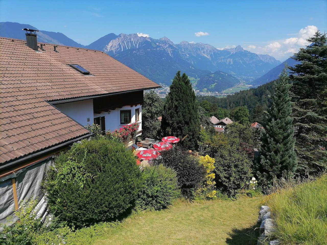 Ganze Ferienwohnung, Apartment mit Balkon und Bergsicht in Bürserberg, Brandnertal