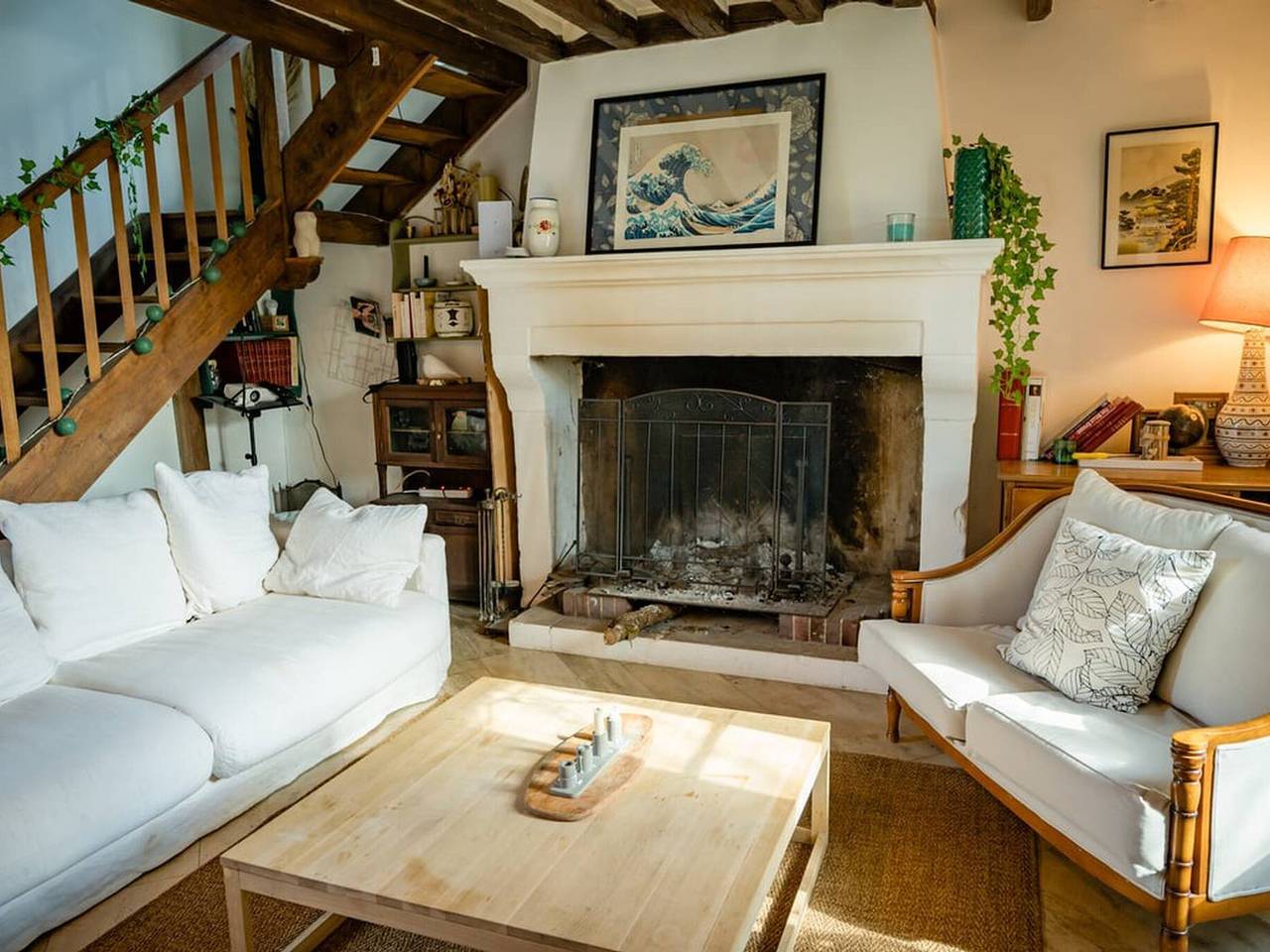 Modern and comfy house in Ouanne for 14 people in Ouanne, Auxerre region