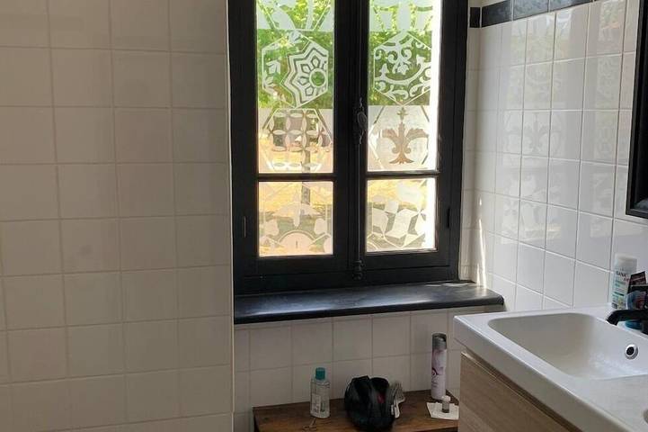 Gîte pour 12 personnes, avec terrasse ainsi que piscine et jardin à Saint-Alban-Auriolles - 2