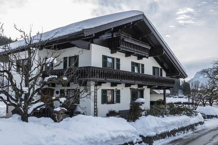 Ferienwohnung für 2 Personen, mit Terrasse und Garten in Scheffau am Wilden Kaiser