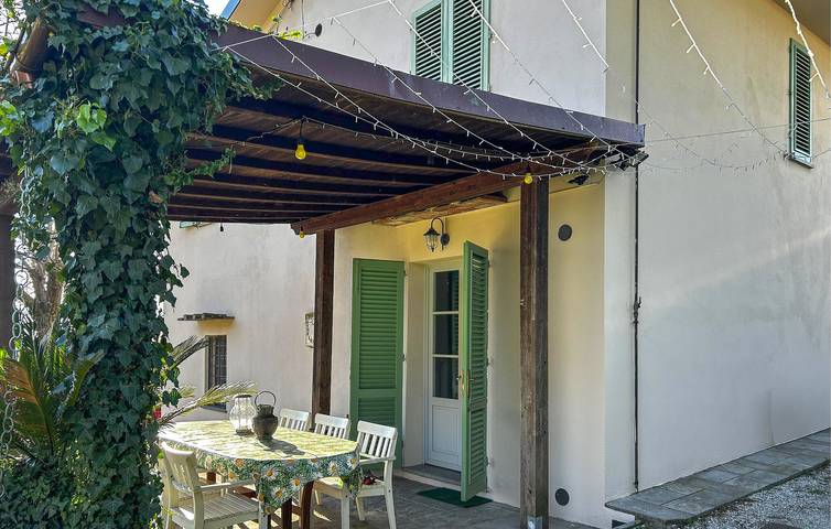 Accogliente appartamento di 160 m² con WiFi e parcheggio. in Larciano, Provincia di Pistoia