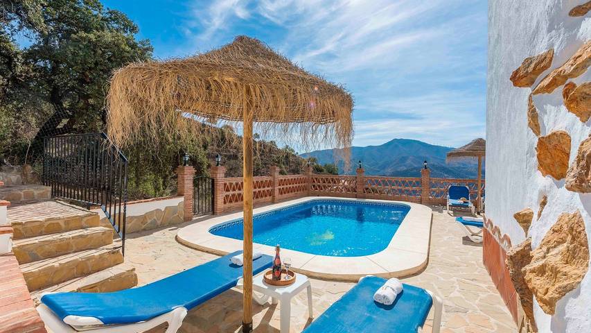 Casa rural para 7 personas, con Balcón/Terraza y Jacuzzi en Álora
