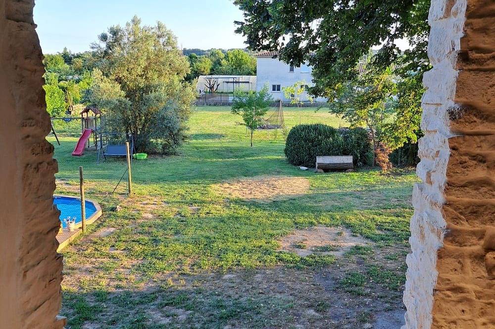Entire apartment, L'Authentique Prairie in Alès, Cévennes