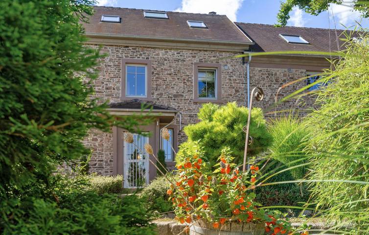 Ferienhaus für 8 Personen, mit Terrasse und Garten, mit Haustier in der Eifel - 3
