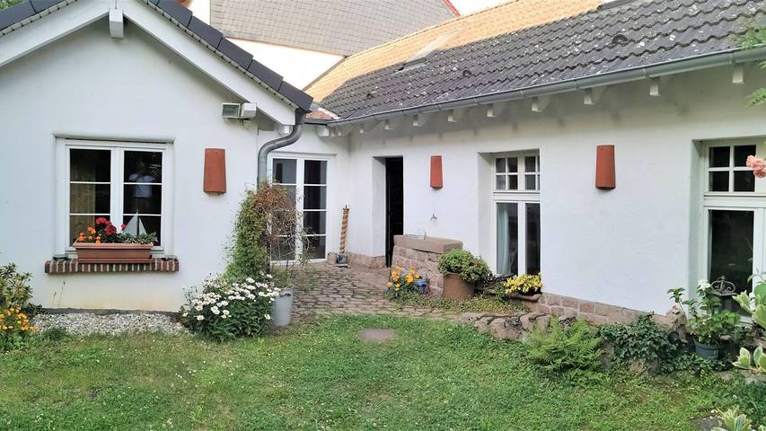 Ferienwohnung für 4 Personen, mit Garten und Terrasse sowie Sauna, mit Haustier - 1