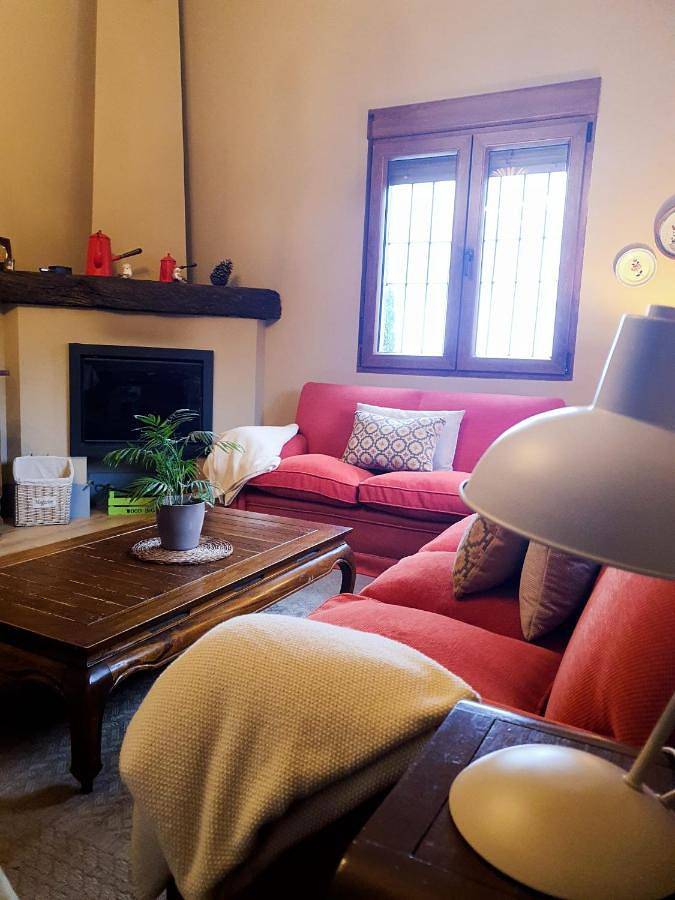 Casa de vacaciones para 8 personas, con balcón además de vistas y jardín - 1