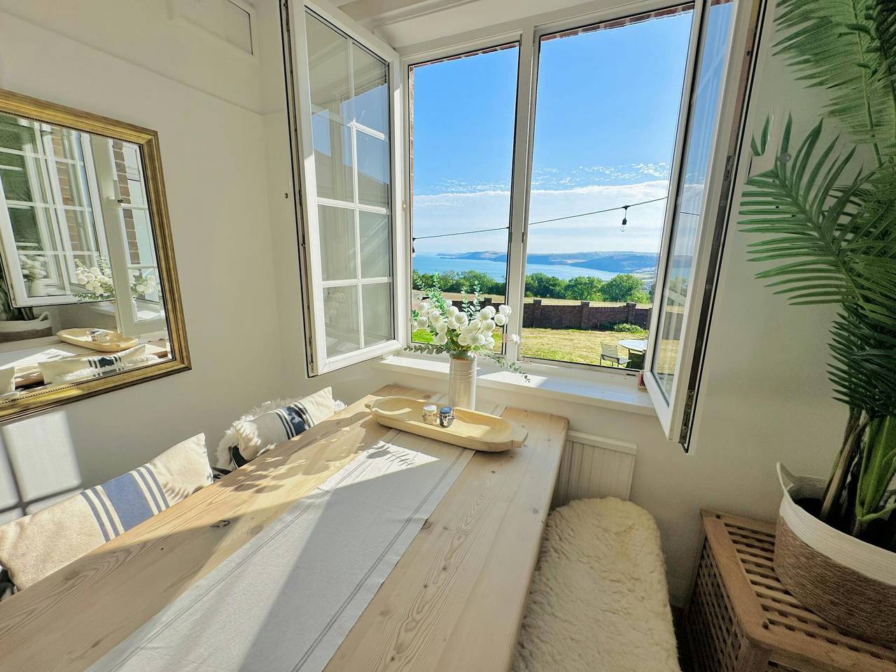 3 Hilltop Way, Aberporth in Aberporth, Cardigan Bay