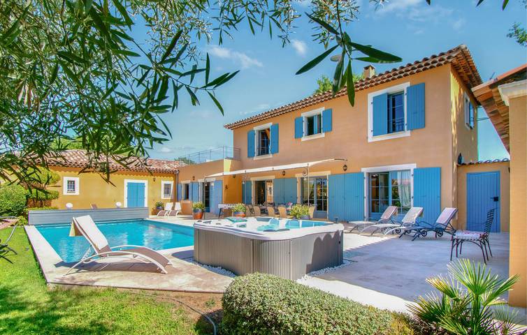 Casa de vacaciones para 10 personas, con jardín y piscina además de vistas y terraza - 1