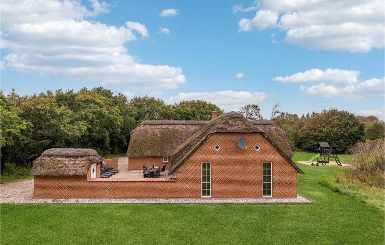 Ferienhaus für 14 Personen, mit Whirlpool und Terrasse sowie Garten und Pool in Vedersø Klit - 2