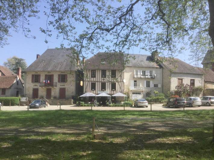 Chambre d’hôte pour 3 personnes, avec Terrasse ainsi que Jardin et Vue