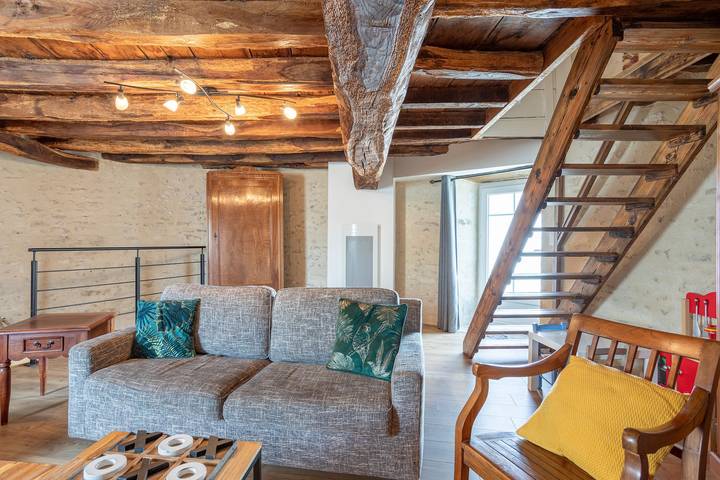 "La Tourette- gîte de charme atypique" avec terrasse privée, jardin privé et Wi-Fi in Jard-sur-Mer, Vendée