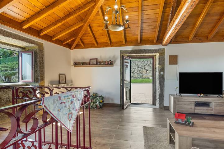 Ferienhaus 'Casa das Regadas - Ponte de Lima' mit Bergblick, WLAN und Klimaanlage in Calheiros, Viana do Castelo Distrikt