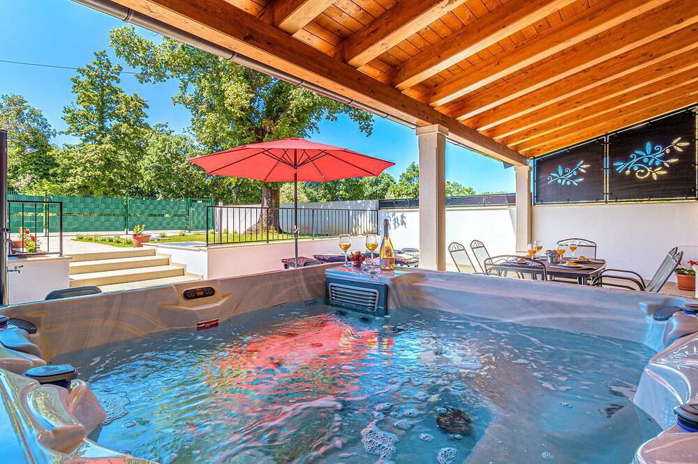 Casa vacanza a Sanvincenti a partire da 128€ a notte
