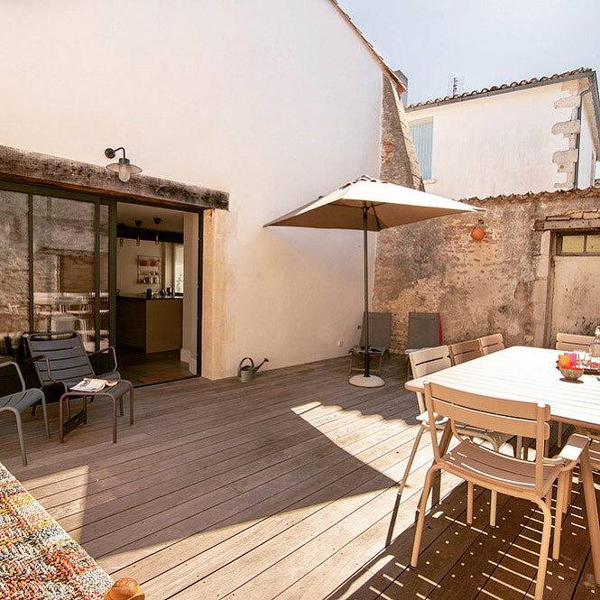 Location de vacances pour 8 personnes, avec Terrasse et Jardin à Le Bois-Plage-en-Ré - 4