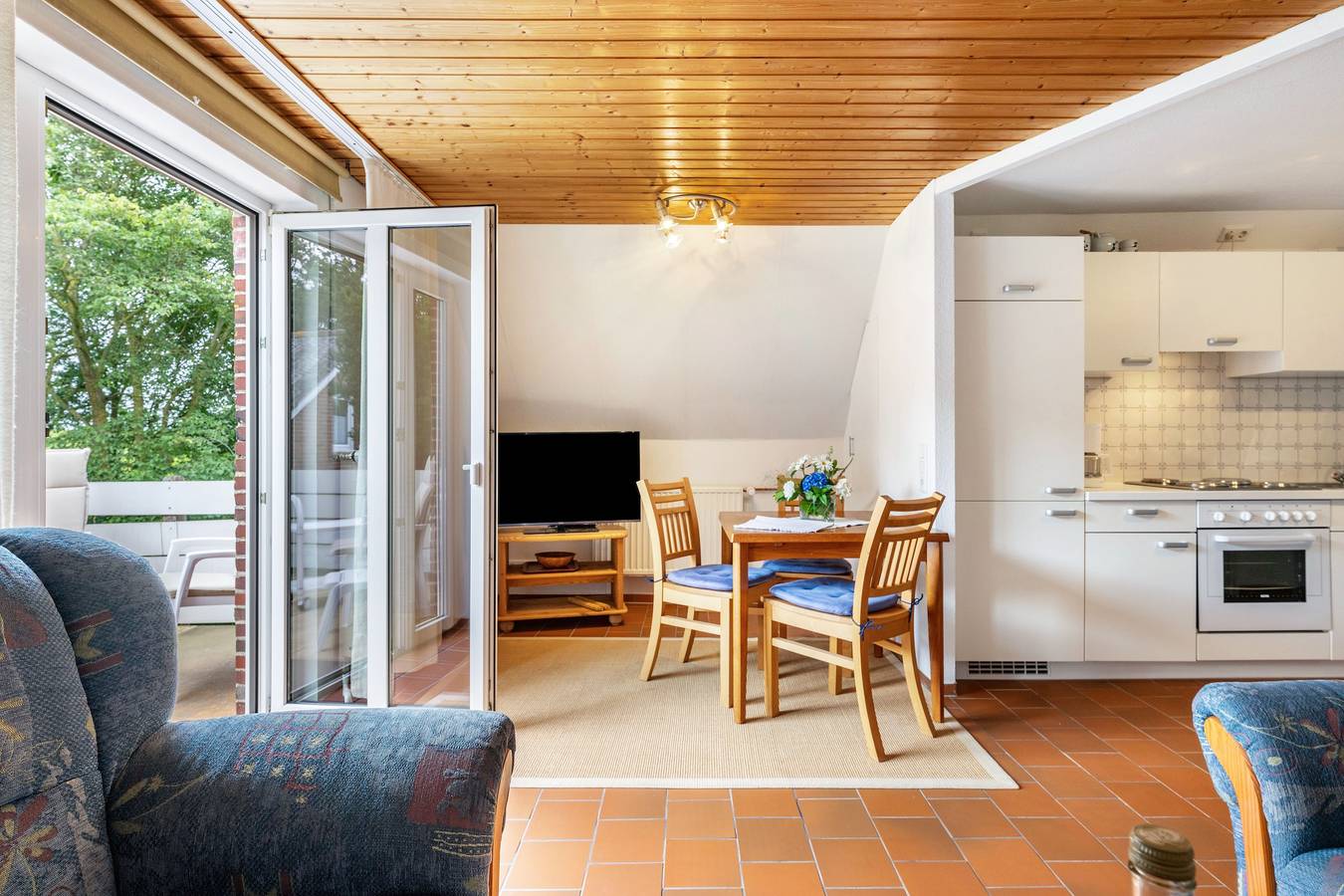 Ganze Wohnung, Ferienwohnung 'Ella Walter, Kiek ut' mit Privatterrasse, Garten und Wi-Fi in Nordstrand (Gemeinde), Nordseeküste