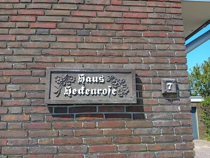 Ganze Ferienwohnung, Heckenrose 6 -Souterrain  links in Nordfriesische Inseln (Schleswig-Holstein) (Schleswig-Holstein), Norddorf