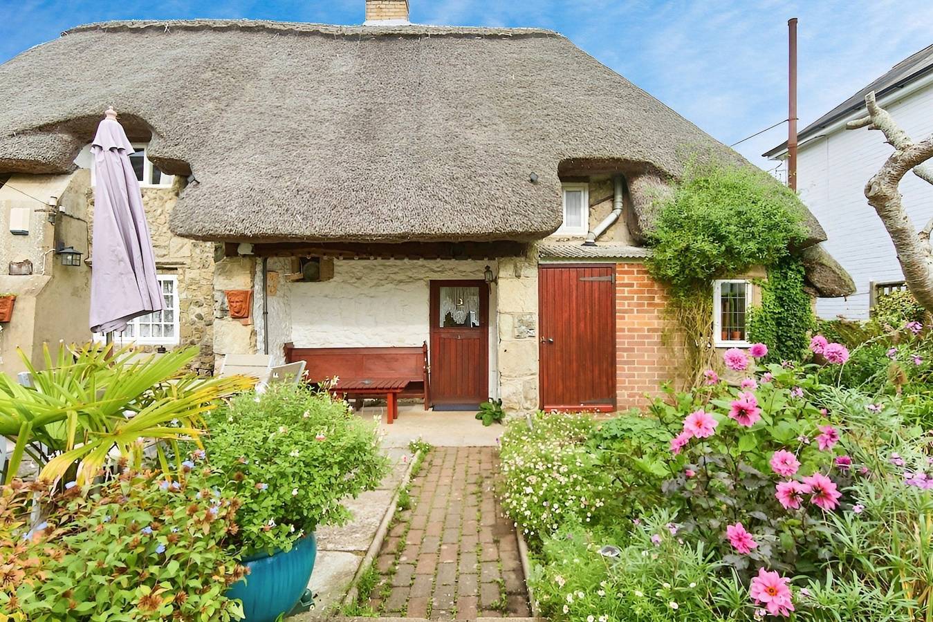Ye Olde Cottage in Niton and Whitwell, Isle of Wight