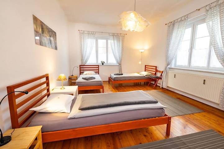 Ganze Wohnung, Gemütliche & geräumige 142m² große Ferienwohnung für bis zu 5 Personen in Steirerland