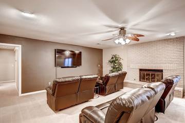 Vacation Home for 20 Guests in Las Vegas, Nevada, Picture 1