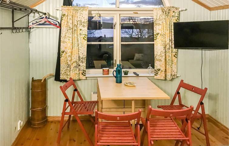 Ferienhaus für 4 Personen, mit Garten und Sauna sowie Seeblick und Terrasse, mit Haustier in Mittelschweden - 2