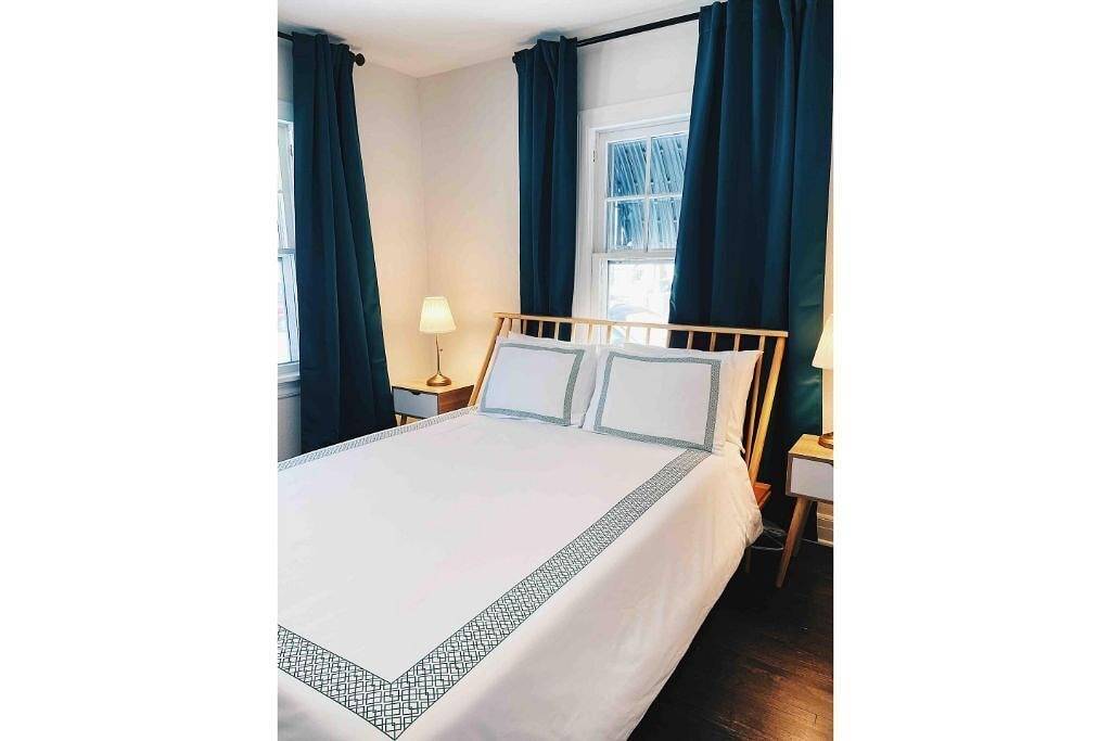 Chic Bungalow Located In The Heart Of Wichita in Wichita, Kansas