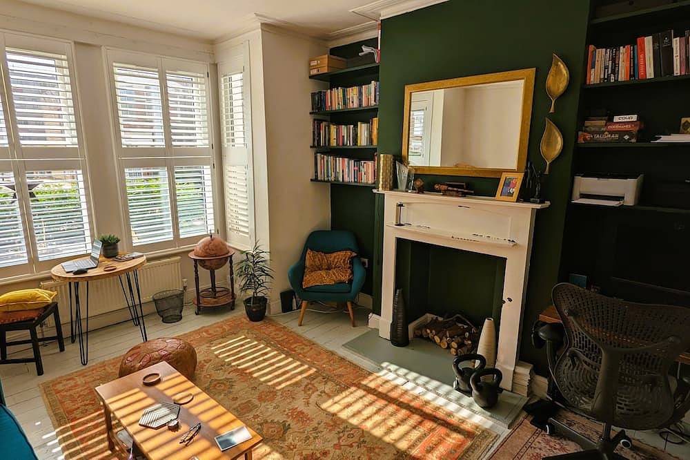 Ganze Wohnung, Modern 2-bedroom garden apartment in North London in Haringey, London