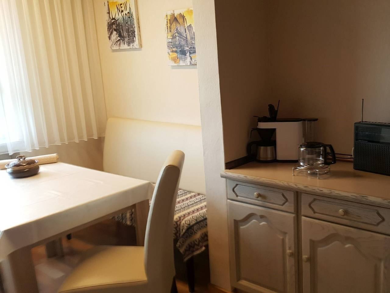 Ganze Wohnung, Fewo 'Am Finkenweg Obergeschoss' mit Gemeinschaftsterrasse und Wi-Fi in Bestwig, Hochsauerlandkreis