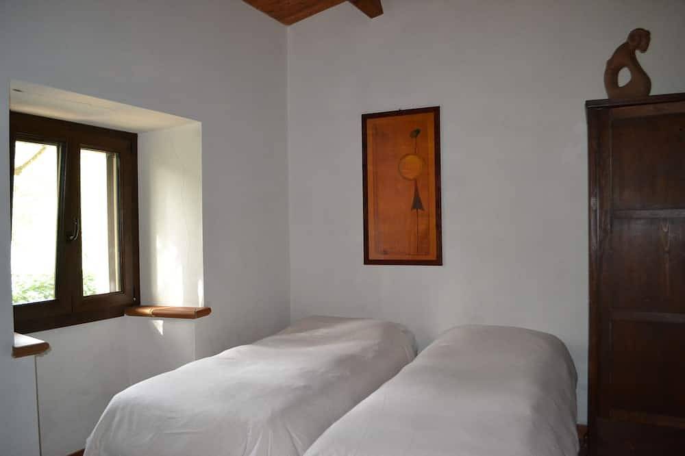 Nestled in greenery in Iglesias, Iglesiente