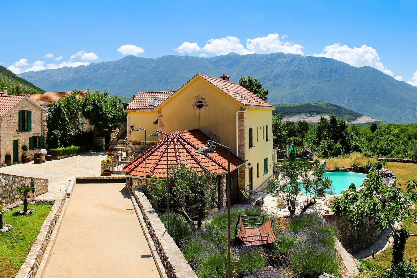 Komfortables Haus mit Terrasse Bajici, Zagora K-11328 in Makarska Riviera